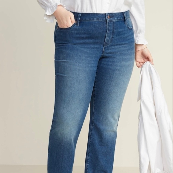 OLD NAVY Diva Size 16 Straight Leg Midrise Jeans 9.5” Rise - Picture 1 of 7